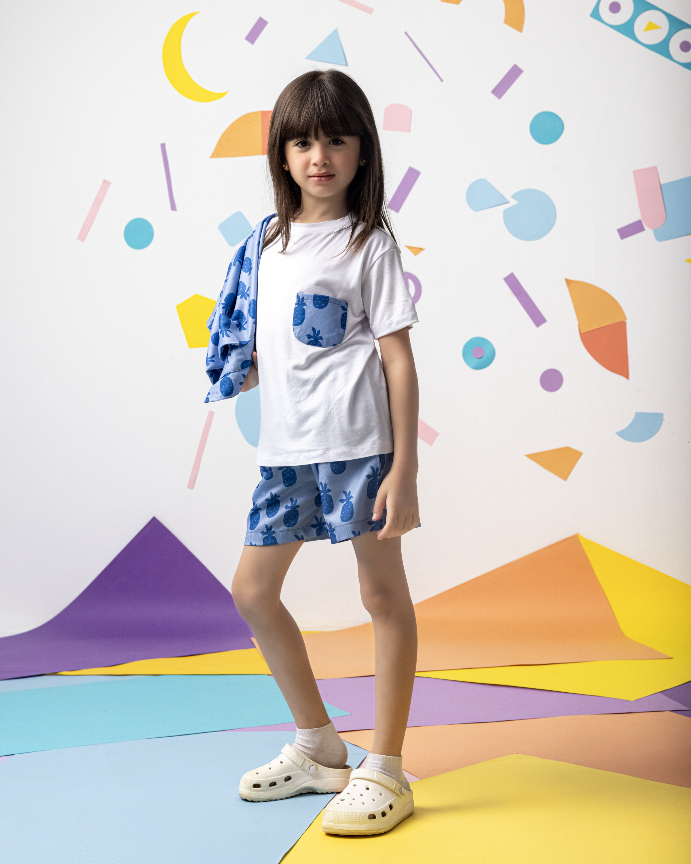 Blue Pineapple Land Set