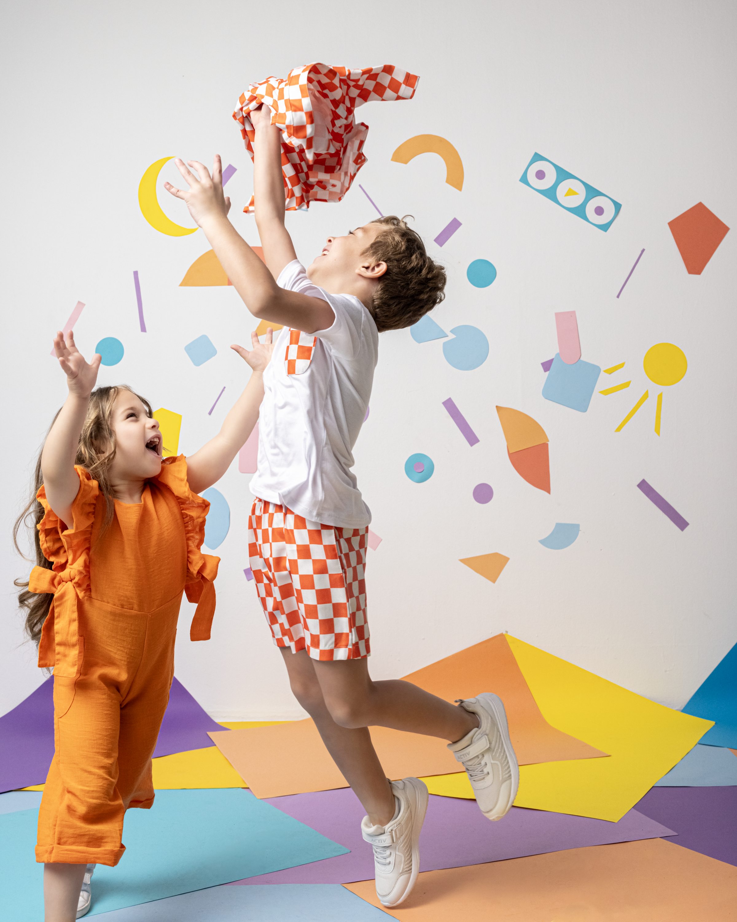 Orange x White Checkers Sets