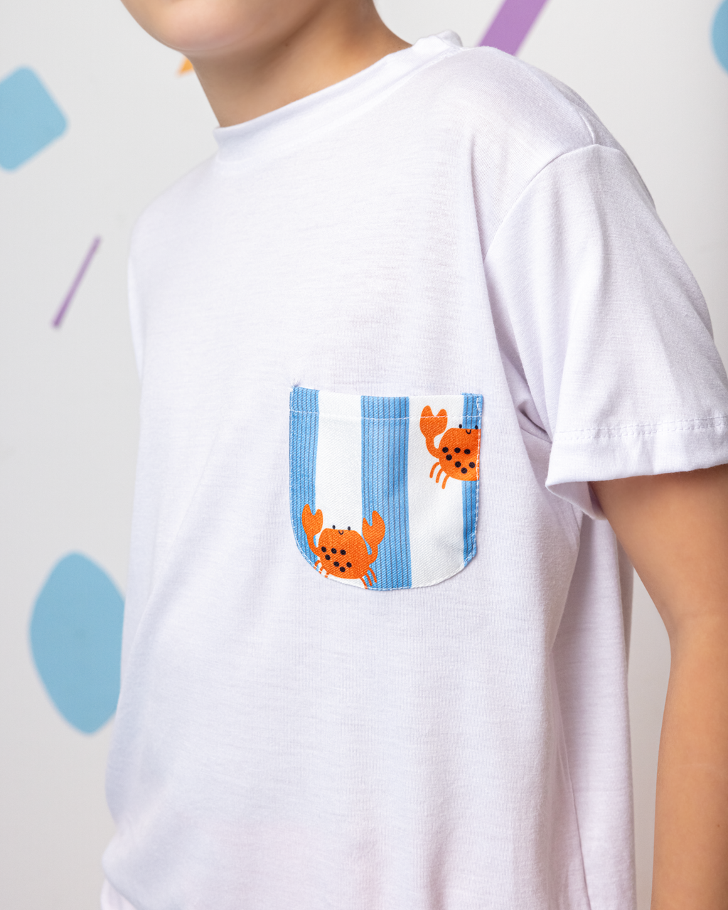 Cotton T-Shirt with Crab Pocket