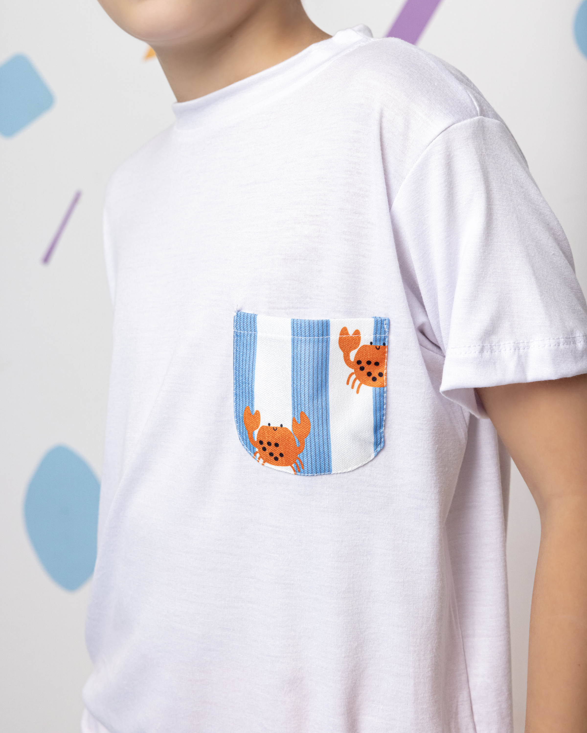 Cotton T-Shirt with Crab Pocket