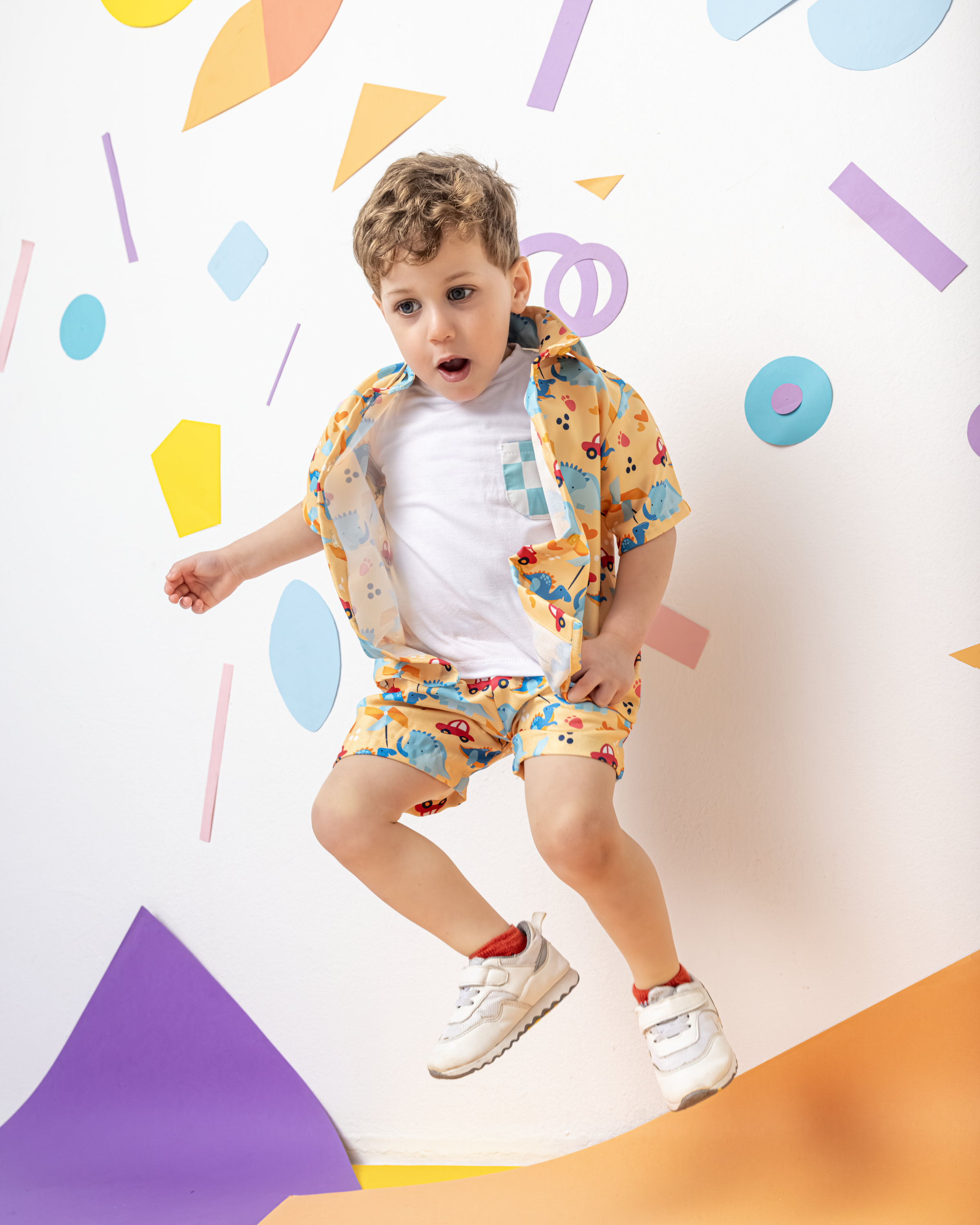 Cars in Jurassic Park Set