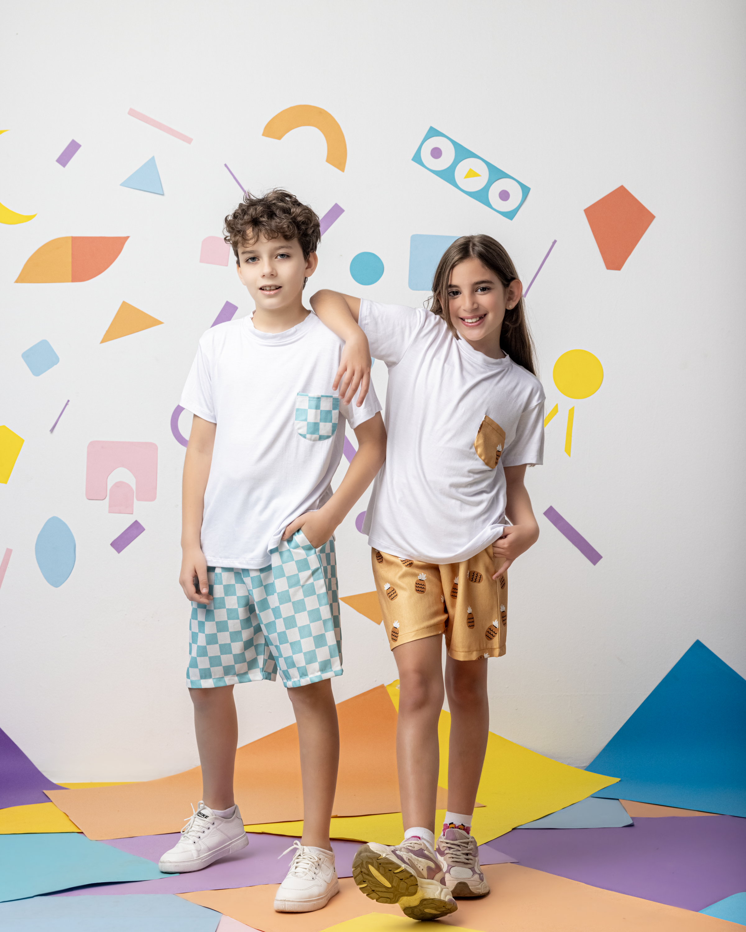 Cotton T-Shirt with Yellow Pineapple Pocket