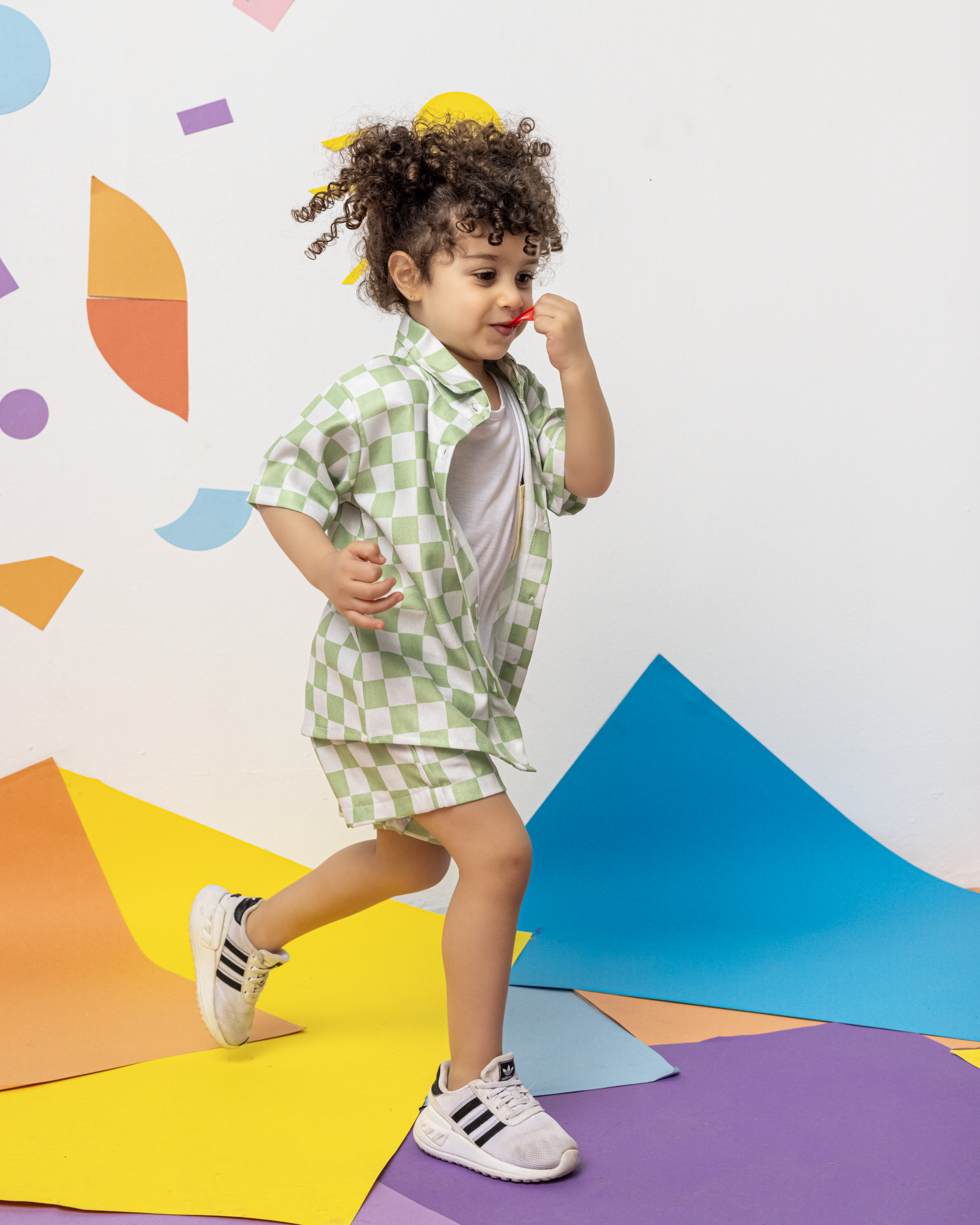 Green x White Checkers Set