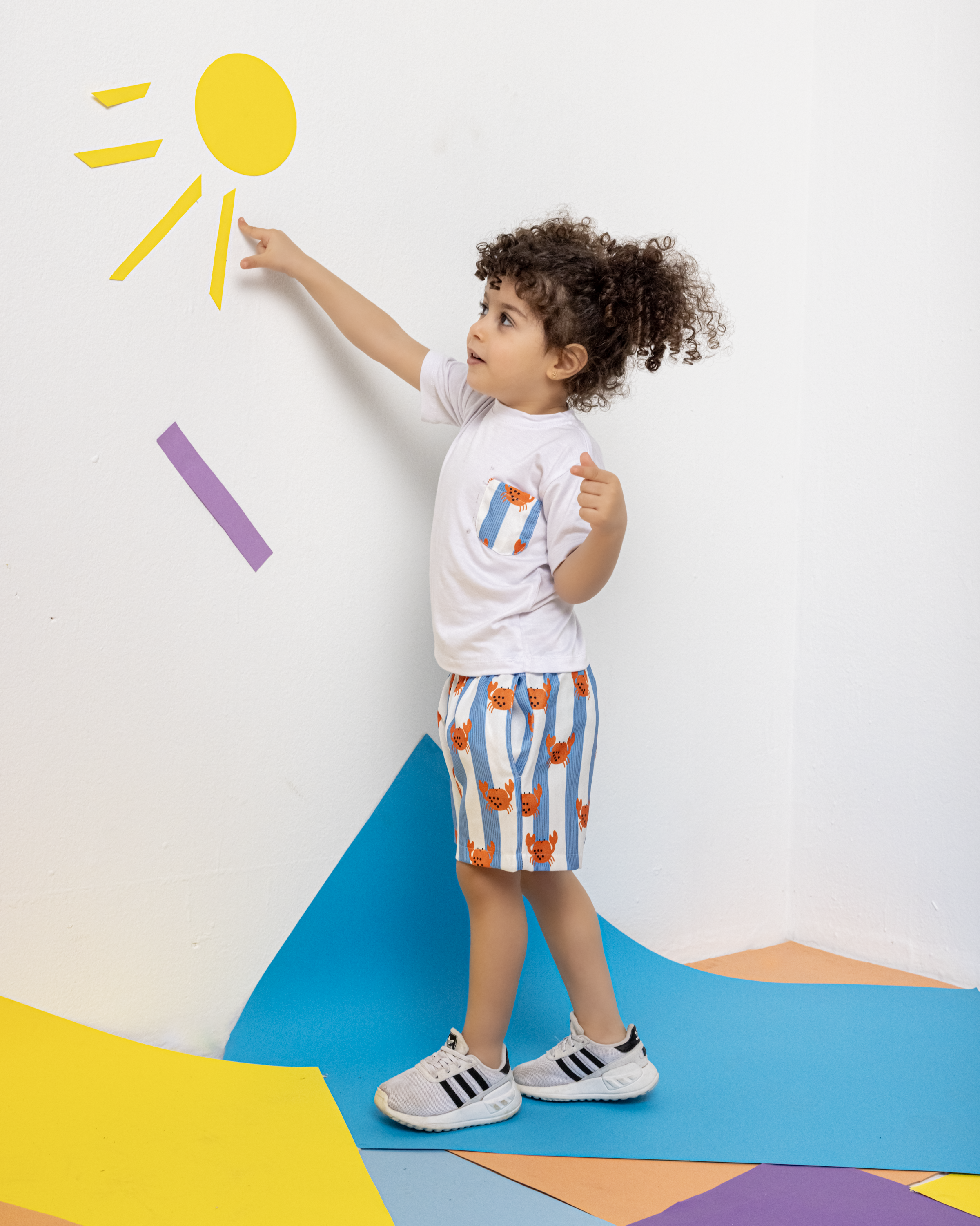 Cotton T-Shirt with Crab Pocket